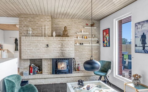 Iara - 500M from the Sea: Interieur Ontwerp, Muur, Meubilair, Flooring, Hout, Verdieping, Plafond, Kamer, Woonkamer, Steen