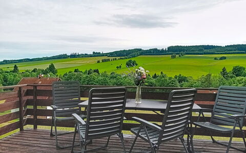 Green Valley Park Stárkov 13: Meubilair, Buitenmeubels, Stoel, Buitentafel, Land Lot, Hardwood, Tuin, Beits, Patio, Gazon