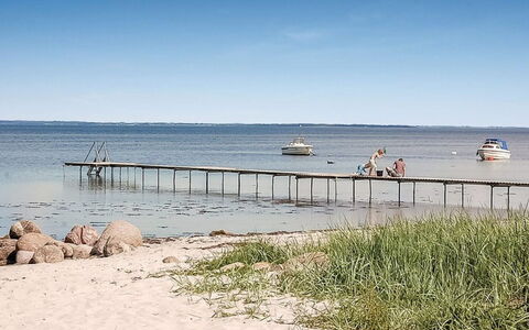 Halla - 250M from the Sea: Zomer, Landschap, Kust En Oceanic Landvormen, Kust, Zee, Kust, Strand, Oceaan, Zand, Pier