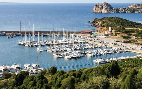 Casa Noah: Kust, Zee, Jachthaven, Kust En Oceanic Landvormen, Watercraft, Oceaan, Boot, Haven, Dok, Baai