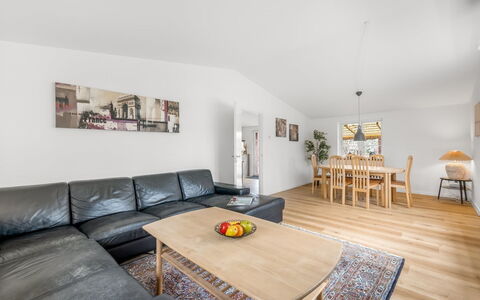 Agla - 2.5Km from the Sea: Meubilair, Bankstel, Interieur Ontwerp, Flooring, Verdieping, Hout, Plafond, Woonkamer, Kamer, Houten Vloer
