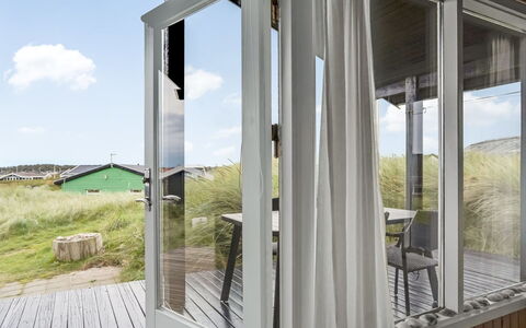 Samson - 150M from the Sea: Bergachtig Landvormen, Berg, Heuvel, Bergketen, Heuvel Station, Menselijke Nederzetting, Stedelijk Ontwerp, Alpen, Vallei, Top