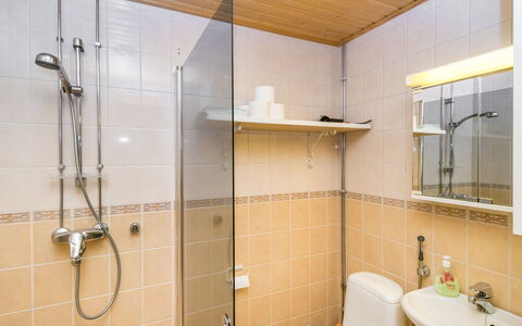 Rautulampi G14: Badkamer, Loodgieterswerkinrichting, Wastafel In De Badkamer, Flooring, Interieur Ontwerp, Verdieping, Wastafel, Kraan, Loodgieter, Douche