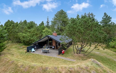 Regine - 1.1Km to the Fjord: Verblijf, Huis, Dak, Landelijk Gebied, Garden Gebouwen, Hut, Blokhut, Schuur, Boerderij, Schuur