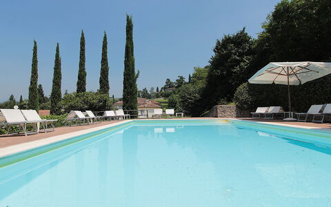 Il Vigneto, Verona, Pool, Wifi: Zwembad, Toevlucht, Eco Hotel, Landscaping, Hacienda, Buitenmeubels, Villa, Badplaats, Evergreen