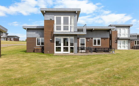 Wilmar - 380M from the Sea