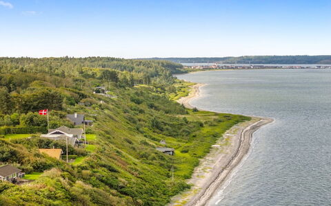 Næwe - 10M to the Fjord: Bergachtig Landvormen, Berg, Heuvel, Bergketen, Heuvel Station, Menselijke Nederzetting, Stedelijk Ontwerp, Alpen, Vallei, Top