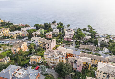 Casa con Accesso Privato al Mare a Parcheggio, Bog: Gebouw, Woongebied, Stad, Huis, Buurt,  Dorf\, Huis, Appartement, Voorstad, Vogelperspectief