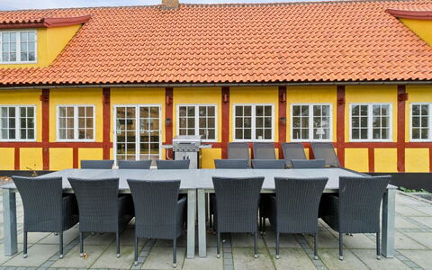 Garbine - 1.5Km from the Sea: Appartement, Condominium, Landgoed, Balkon, Villa, Hotel