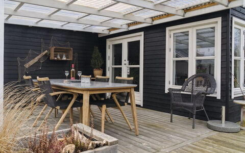 Aksinja - 700M from the Sea: Huis, Huis, Dak, Woongebied, Verblijf, Landgoed, Boerderij, Gazon, Landscaping, Siding
