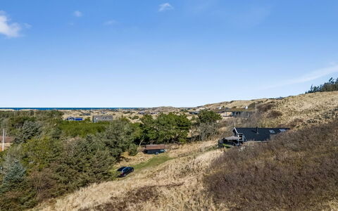 Sella - 600M from the Sea: Lucht, Blauw, Gras, Vegetation, Ecoregio, Plantengemeenschap, Grasland, Land Lot, Shrubland, Landelijk Gebied