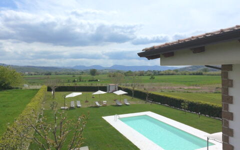 Villa Mariarosaria - Dimora Esclusiva con Piscina: Zwembad, Gazon, Tuin, Landgoed, Hacienda, Werf, Boerderij, Toevlucht, Backyard, Binnenplaats