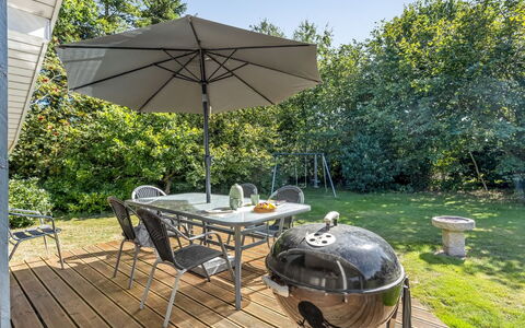 Ensio - 800M from the Sea: Hout, Huis, Veranda, Dek, Hardwood, Dak, Beits, Houten Vloer, Eco Hotel