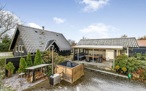 Sampo - 150M to the Fjord: Appartement, Condominium, Landgoed, Balkon, Villa, Hotel