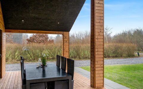 Grimar - 400M to the Fjord: Hout, Huis, Veranda, Dek, Hardwood, Dak, Beits, Houten Vloer, Eco Hotel
