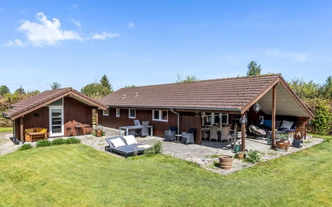 Wyanet - 600M from the Sea: Appartement, Condominium, Landgoed, Balkon, Villa, Hotel