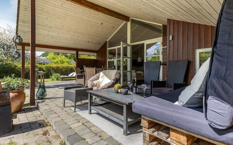 Wyanet - 600M from the Sea: Appartement, Condominium, Landgoed, Balkon, Villa, Hotel