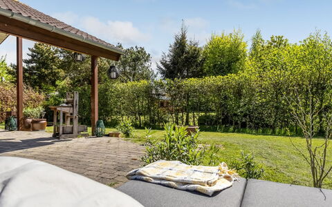 Wyanet - 600M from the Sea: Appartement, Condominium, Landgoed, Balkon, Villa, Hotel
