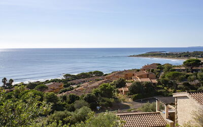 Villetta Seaside Sardegna: Lucht, Blauw, Water, Horizon, Kust, Zomer, Zee, Woongebied, Kust En Oceanic Landvormen, Landschap