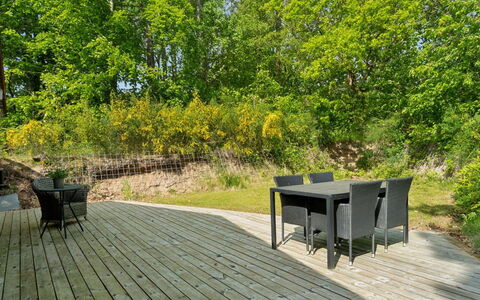 Henryette - 1.5Km from the Sea: Hout, Huis, Veranda, Dek, Hardwood, Dak, Beits, Houten Vloer, Eco Hotel