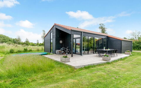Dyke - 1.5Km from the Sea: Bergachtig Landvormen, Berg, Heuvel, Bergketen, Heuvel Station, Menselijke Nederzetting, Stedelijk Ontwerp, Alpen, Vallei, Top