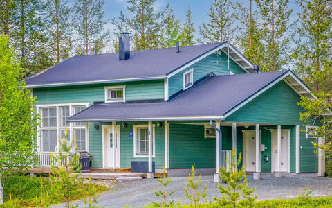 Rukan Tunturituuli: Huis, Dak, Siding, Huis, Verblijf, Verf, Landgoed, Boerderij, Voorstad, Veranda