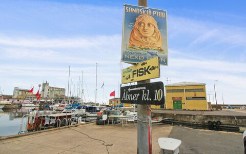 Annvy - 1Km from the Sea: Appartement, Condominium, Landgoed, Balkon, Villa, Hotel
