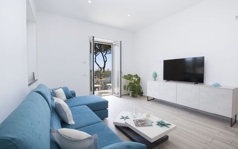 Villa Neranyum: Meubilair, Flooring, Interieur Ontwerp, Verdieping, Appartement, Bankstel, Woonkamer, Huis, Tafel, Kamer