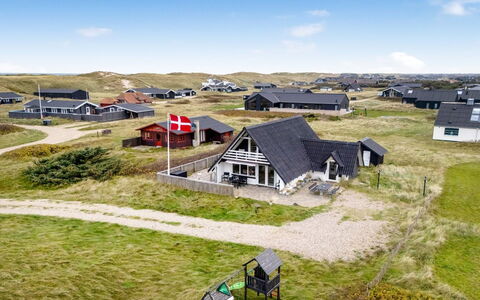 Kaja - 150M from the Sea: Zwembad, Buitenmeubels, Meubilair, Toevlucht, Flagstone, Eco Hotel, Schaduw, Stoel, Vrije Tijd, Landgoed