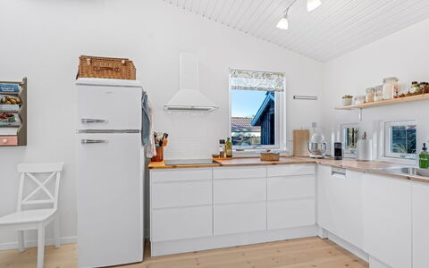 Sissie - 400M from the Sea: Landgoed, Schaduw, Oprit, Boerderij