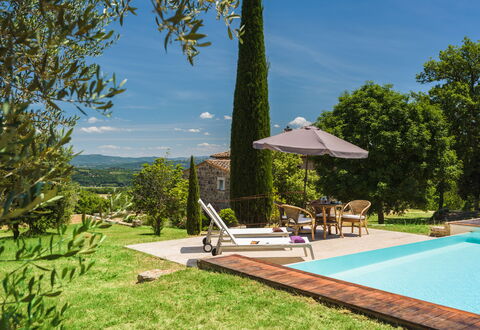 Terra Quercus: Zwembad, Tuin, Buitenmeubels, Landscaping, Landgoed, Boerderij, Eco Hotel, Toevlucht, Gazon, Villa