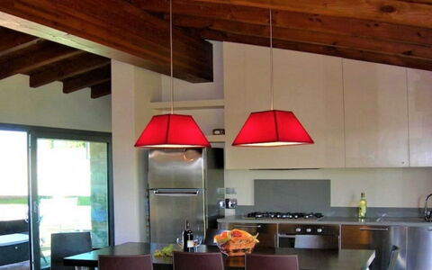 Villa la Tabaccaia: Interieur Ontwerp, Meubilair, Flooring, Plafond, Hout, Lichte Inrichting, Verdieping, Verlichting, Keuken, Huis