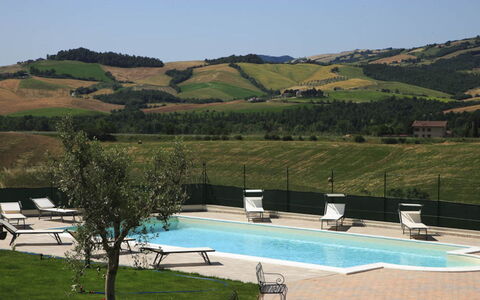San Giuseppe Villa: Zwembad, Buitenmeubels, Werf, Villa, Hotel, Ligstoel, Balkon, Boerderij, Eco Hotel, Kamerplant