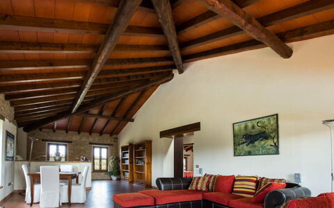 Cascina Tabia: Meubilair, Interieur Ontwerp, Muur, Flooring, Hout, Plafond, Verdieping, Huis, Stoel, Woonkamer