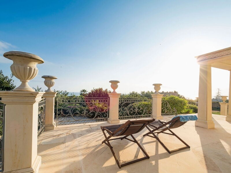 Villa del Drago