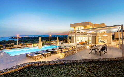 Villa Nina: Landgoed, Toevlucht, Villa, Herenhuis, Zwembad, Eco Hotel, Hotel, Penthouse, Badplaats