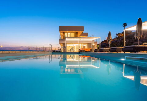 Villa Nina: Blauw, Zwembad, Toevlucht, Appartement, Eco Hotel, Hotel, Villa, Badplaats, Schemer, Badplaats