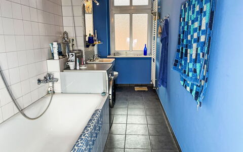 Regenbogen: Blauw, Loodgieterswerkinrichting, Badkamer, Bad, Flooring, Loodgieter, Verdieping, Kraan, Wastafel, Kamer