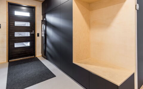 Villa Plywood: 