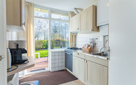 Parkside Residence Oostkapelle: Keuken, Countertop, Flooring, Toestel Van De Keuken, Interieur Ontwerp, Major Appliance, Cabinetry, Verdieping, Appartement, Plafond