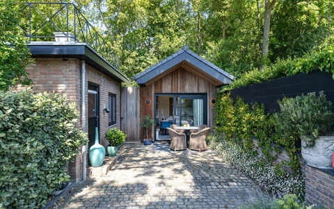 Residence Domburgse Duinen: Hout, Huis, Huis, Struik, Dak, Verblijf, Deur, Tuin, Garden Gebouwen