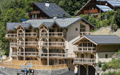 Peisey-Nancroix 101: Huis, Appartement, Balkon, Timmerhout, Veranda, Bergdorp, Blokhut, Hotel