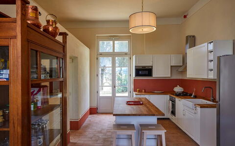 Poggio Cavallino Private Pool, Wifi, Maremma: Meubilair, Interieur Ontwerp, Flooring, Keuken, Hout, Cabinetry, Verdieping, Countertop, Plafond, Toestel Van De Keuken