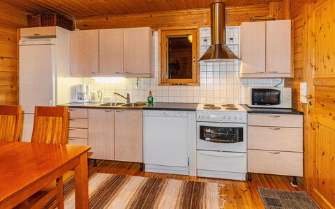 Villa Kunteus: Hout, Huis, Sneeuw, Verblijf, Huis, Winter, Dak, Freezing, Siding, Helling