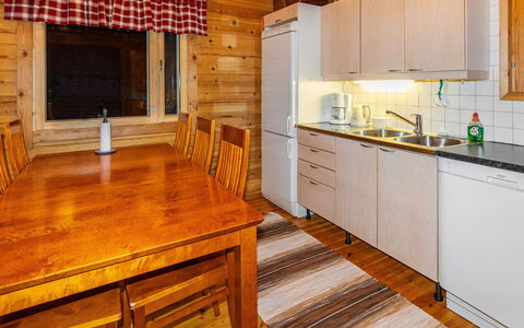 Villa Kunteus: Hout, Huis, Sneeuw, Verblijf, Huis, Winter, Dak, Freezing, Siding, Helling