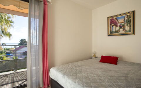 Le Garden Beach: Interieur Ontwerp, Hout, Meubilair, Flooring, Verdieping, Slaapkamer, Bed, Kamer, Verlichting, Laken