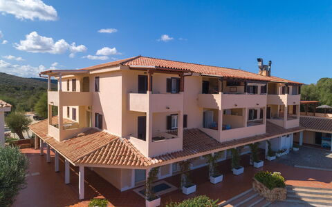 Golfo Aranci Apartments With Ac: Woongebied, Landgoed, Toevlucht, Villa, Eco Hotel, Hacienda, Hotel, Balkon, Herenhuis, Buitenmeubels