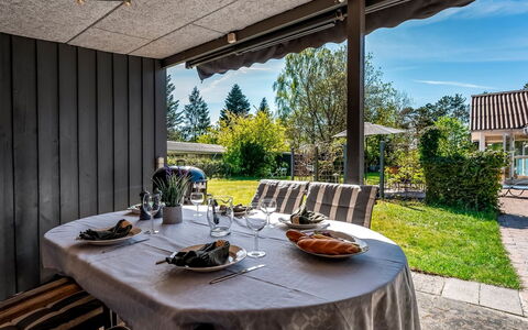 Akule - 6Km from the Sea: Meubilair, Stoel, Tafel, Keuken En Eettafel, Schaduw, Buitenmeubels, Buitentafel, Tuin, Backyard, Verblijf