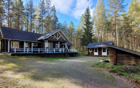 Kilpolan Orvokki: Verblijf, Dak, Blokhut, Bos, Siding, Hut, Lariks, Keet, Garden Gebouwen, Schuur