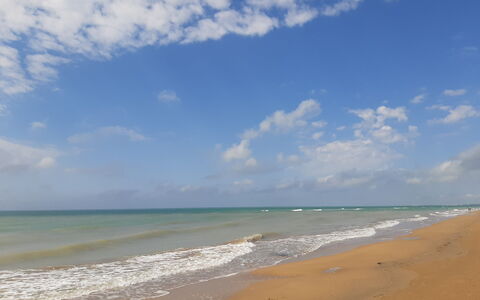 Villetta Elena, Ac, Wifi, Lido Degli Scacchi: Lucht, Blauw, Wolk, Horizon, Dag, Zwemwater, Water, Watervoorraden, Strand, Natuurlijke Omgeving